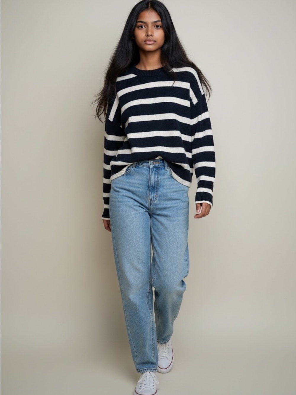 Banana Republic Navy/White Sweater Size L
